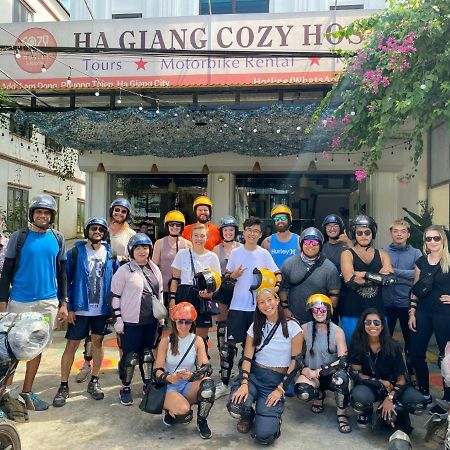 Ha Giang Cozy Hostel Buitenkant foto